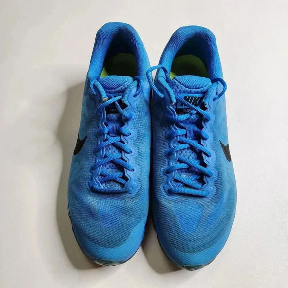 Athletic_Shoes